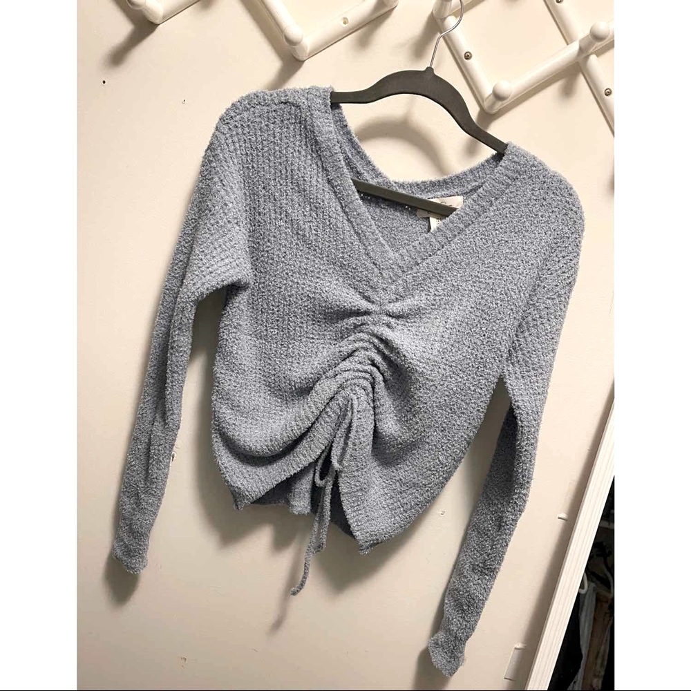 Jessica Simpson Sweater